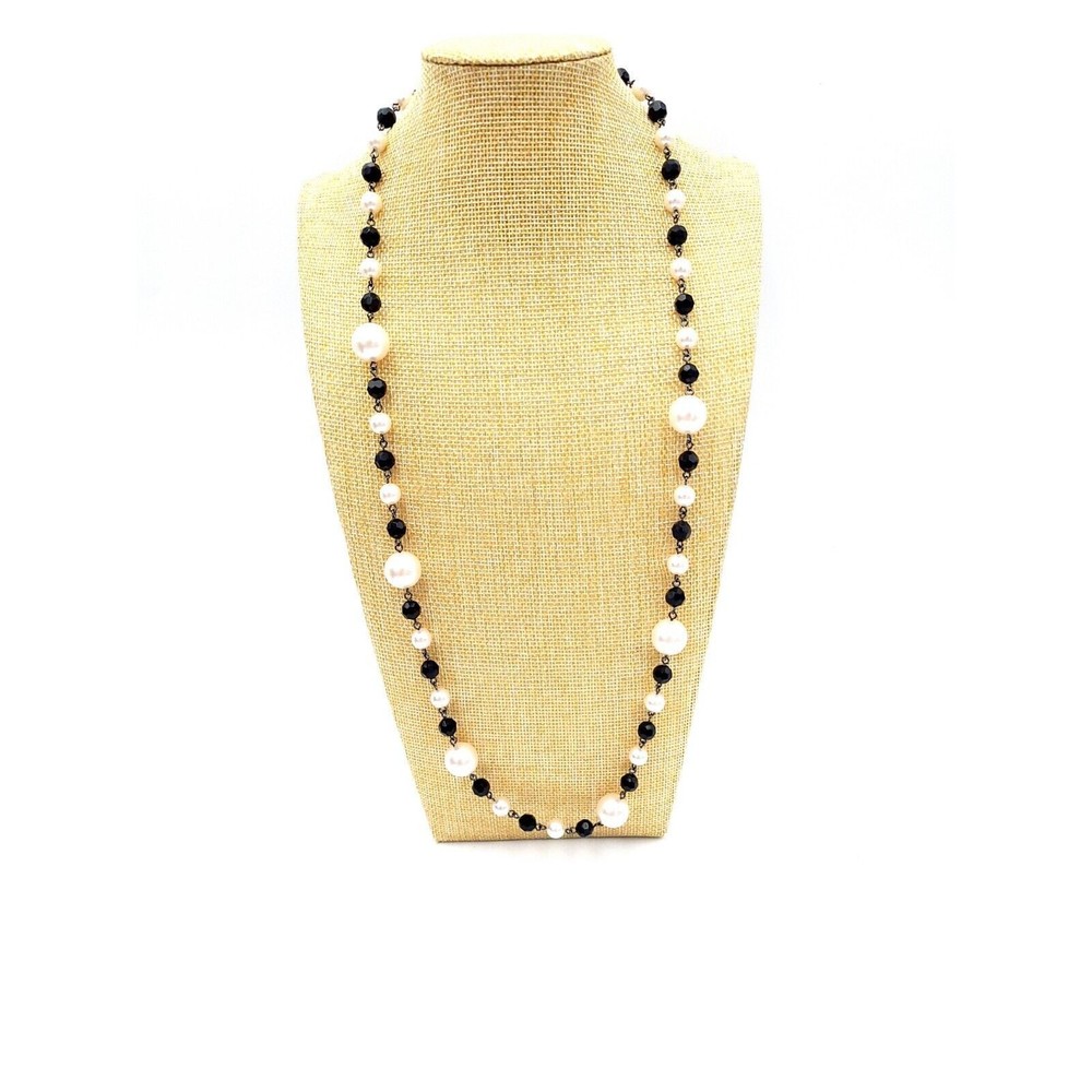 Roman Signed Faceted Black & White Faux Pearl Bead Necklace Gun Metal Gray Chain